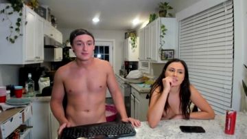 Livanddrew  02-08-2021 orgasm Couple